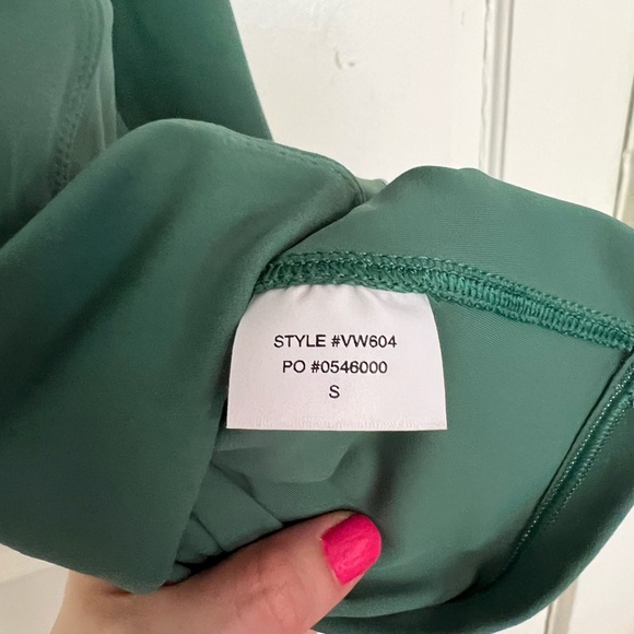 SOLD OUT NWOT Vuori Volley Dress in Green | Vuori Exercise Dress - Picture 4 of 10